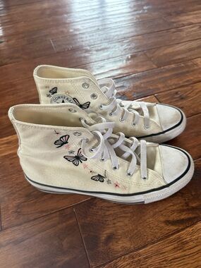 Converse Kids' High Top Canvas Sneakers with Butterfly Embroidery - Cream 4